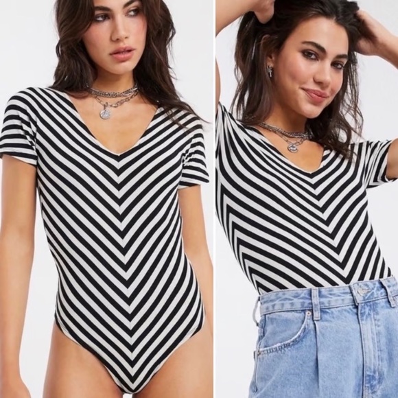 All Saints Monochrome Chevron Bodysuit Size XSmall - Picture 1 of 9